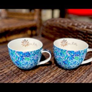2 BRAND NEW LILY PULITZER Ceramic Mug Flower Cups - STUNNING 😍